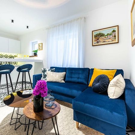 קאבטאט Sun And Stone Apartment מראה חיצוני תמונה