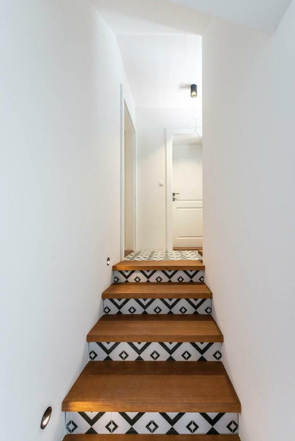 קאבטאט Sun And Stone Apartment מראה חיצוני תמונה