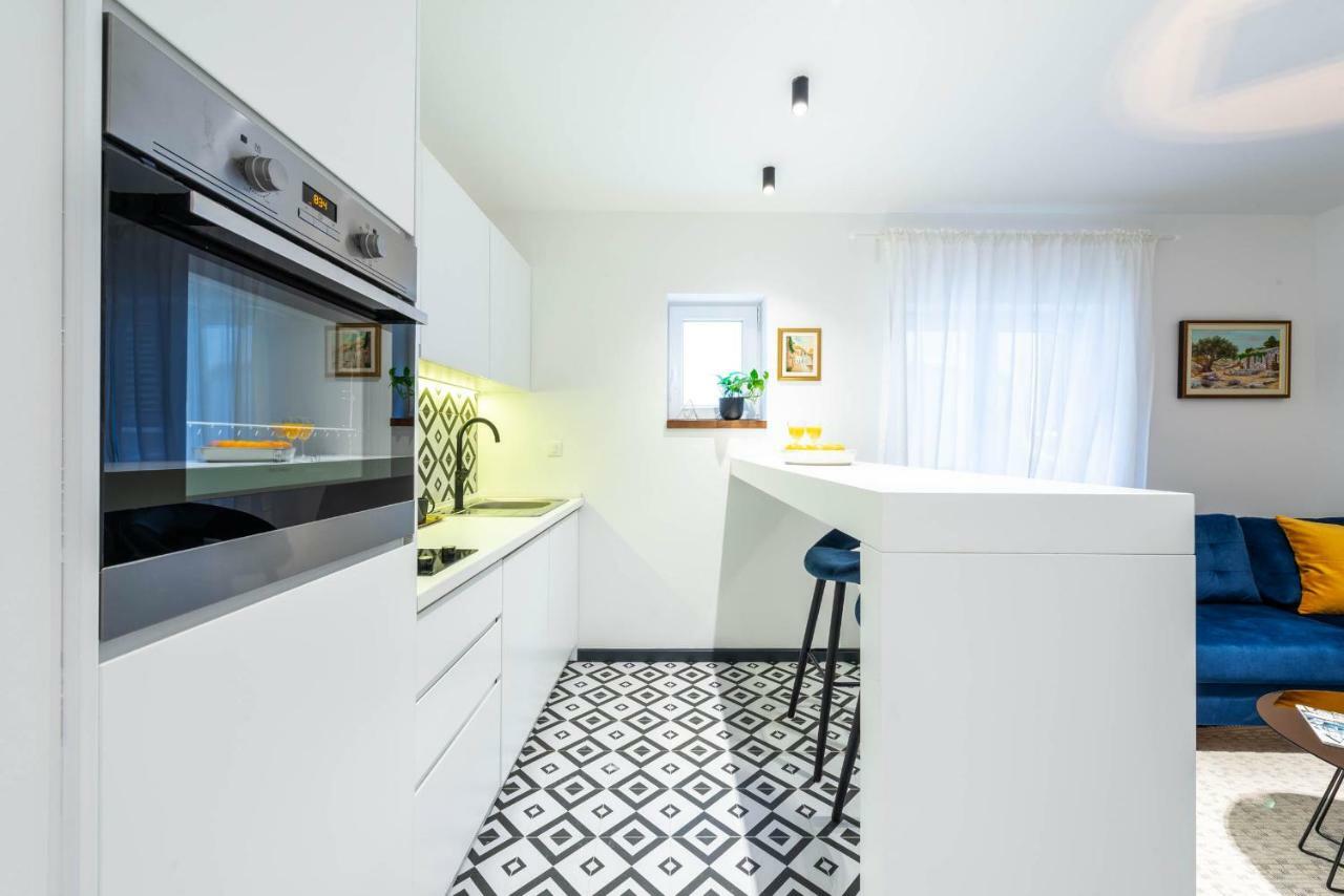 קאבטאט Sun And Stone Apartment מראה חיצוני תמונה