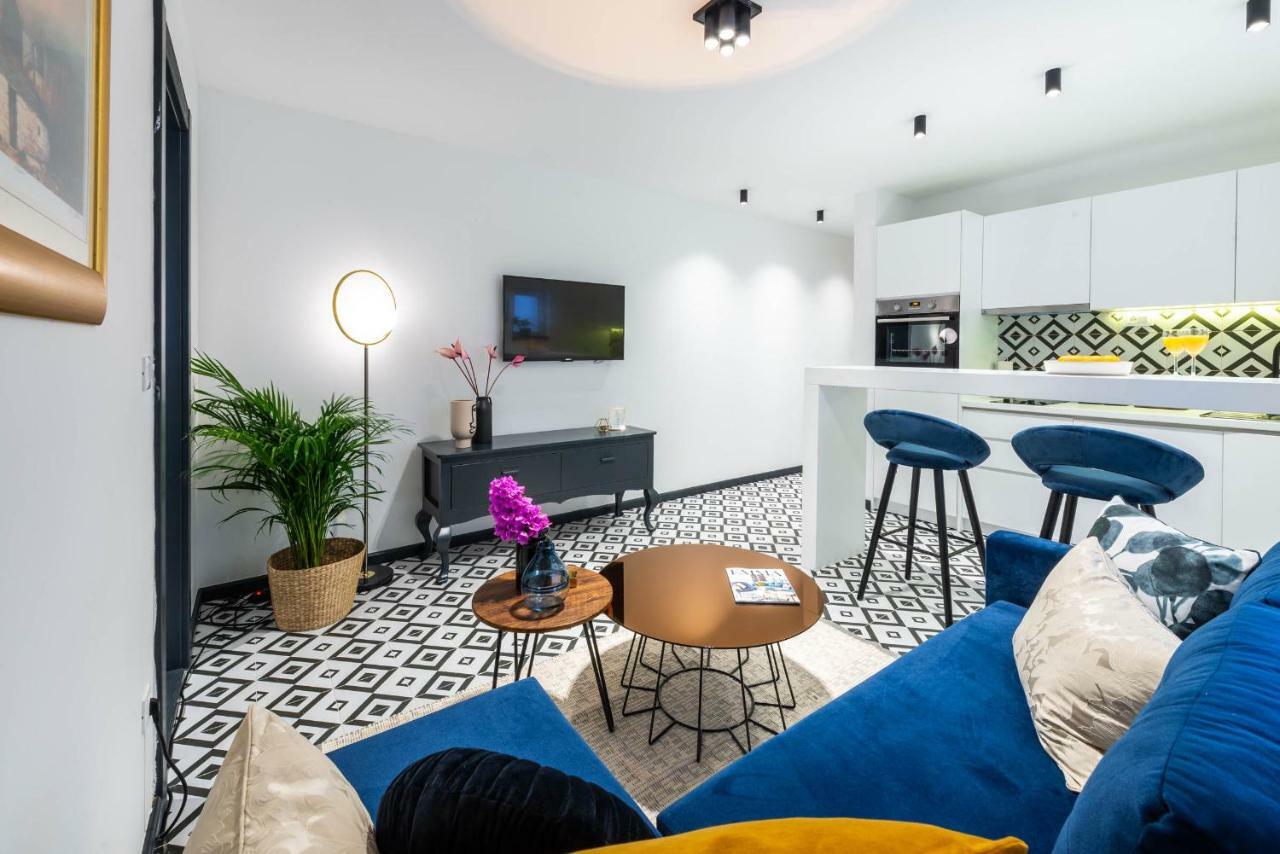 קאבטאט Sun And Stone Apartment מראה חיצוני תמונה